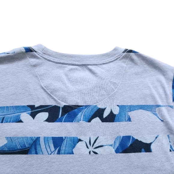 Hurley Youth Boys T Shirt Light Blue Tropical Palm Chest Pocket Large (12 -13 Y) - Picture 5 of 8